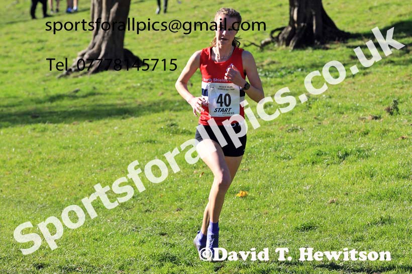 Womens under-17s and under-20s, 2022 NECAA Cross Country Relays, Thornley Hall Farm, Peterlee, County Durham, October 15th. Photo: David T. Hewitson/Sports for All Pics